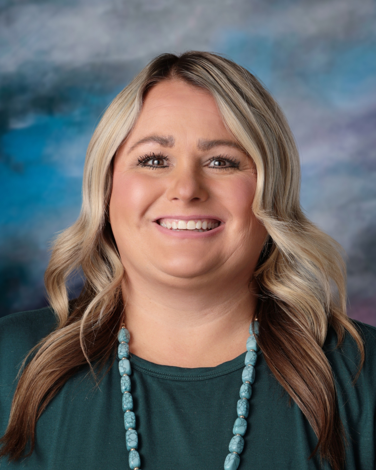 Jennifer Snow : Instructional Assistant