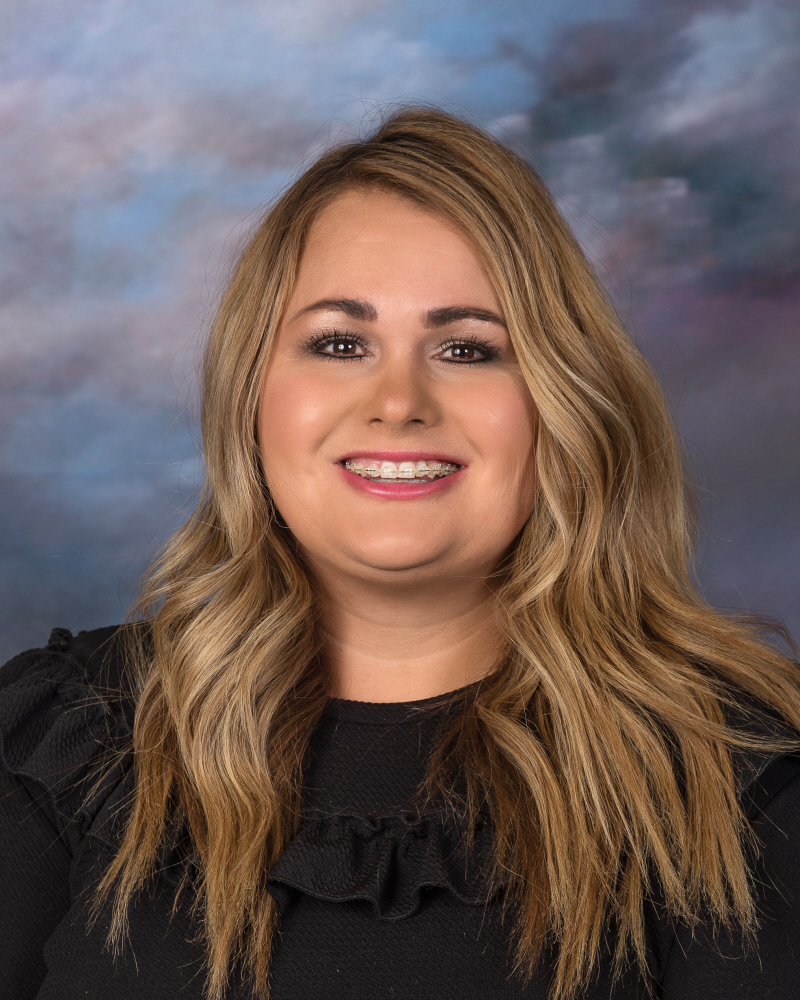 Mrs. Jennifer Snow : Food Services