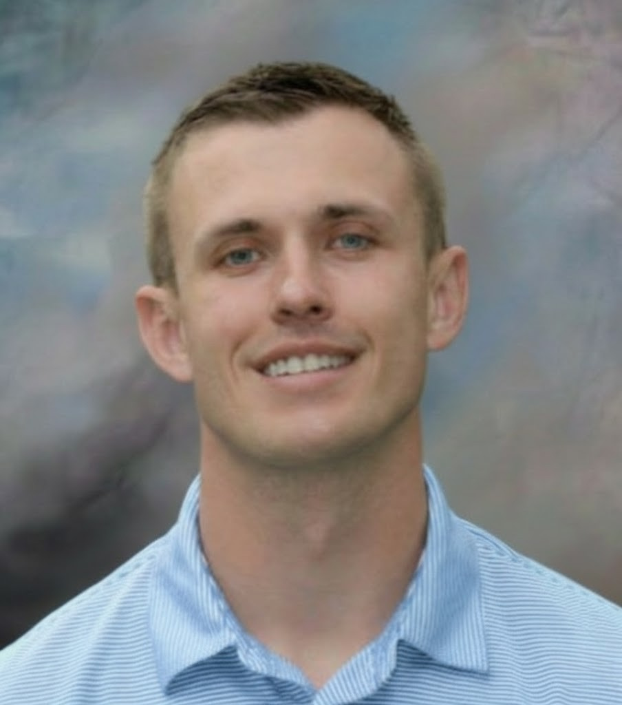 Brennon Hutchings : Clinical Mental Health Counselor