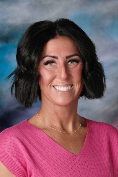 Lindsey Styler : School Secretary
