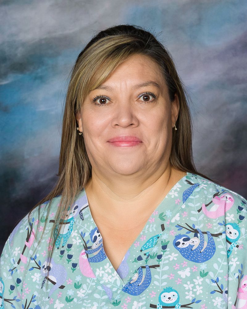 Virginia Ruiz : Lunch Worker