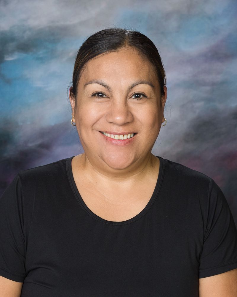 Norma Alcaraz : Lunch Worker