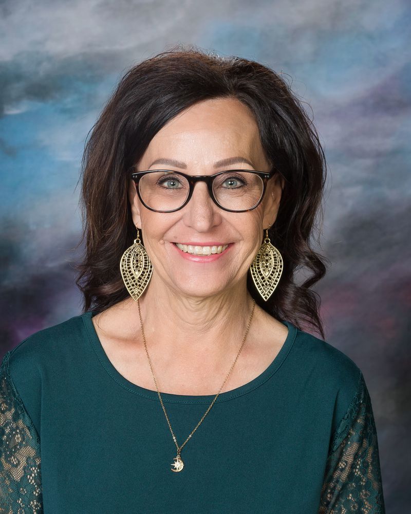Nikki Bliss : 4th Grade Teacher