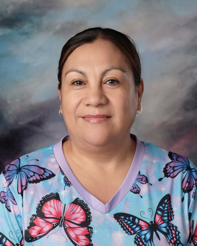 Norma Alcaraz : Lunch Worker