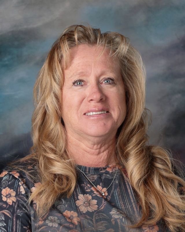 Eudon Bublitz : Head Custodian