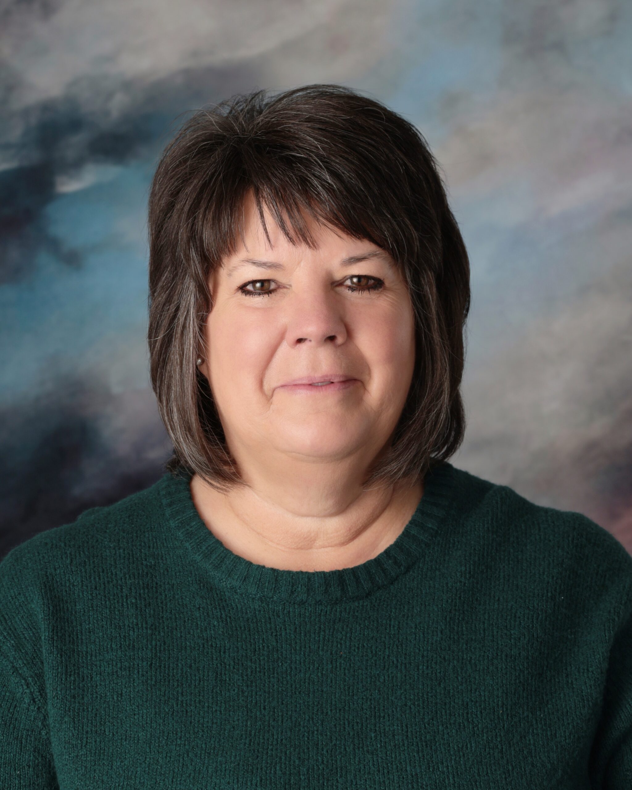 Mrs. Shelly Wright : Manager