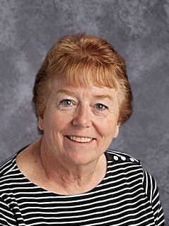 Vikki Warner : Food Services Manager
