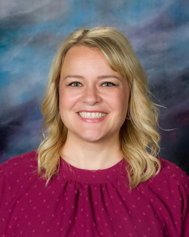 LaCeena Bringard : Superintendent's Secretary